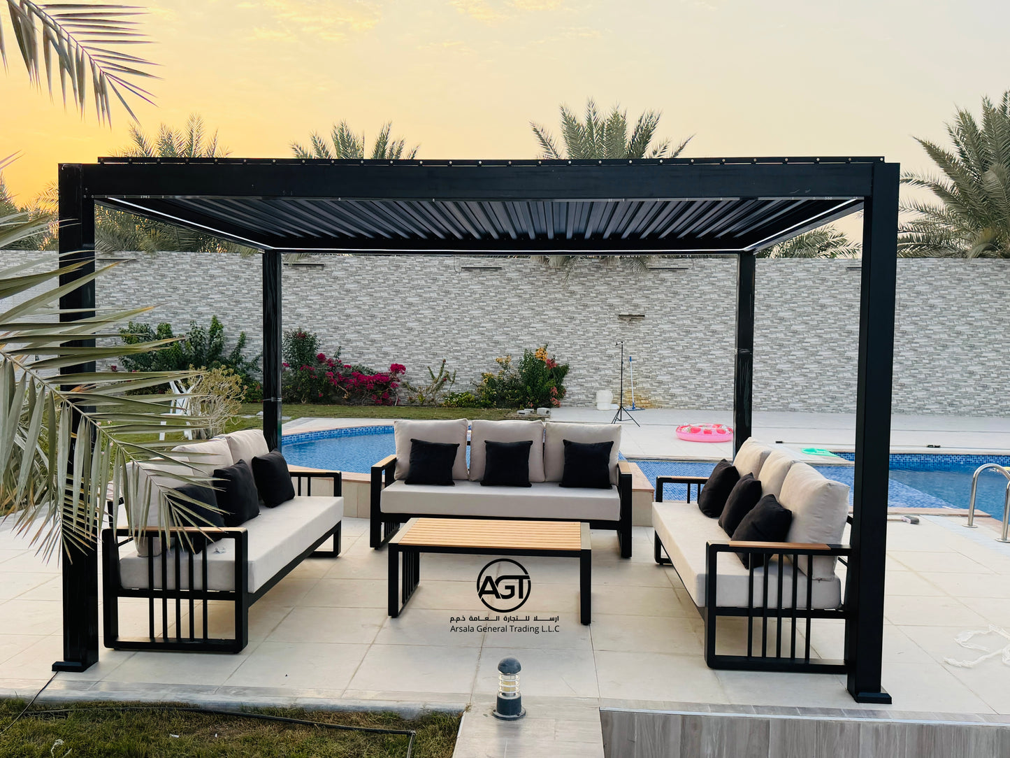 Automatic Aluminum Pergola Outdoor